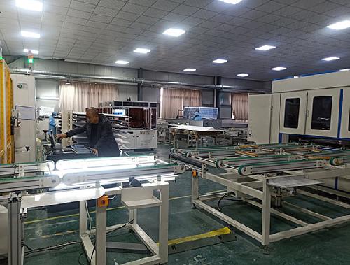 洛陽(yáng)太陽(yáng)能發(fā)電-生產(chǎn)車間