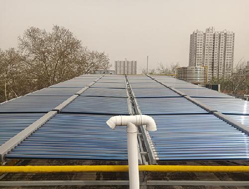 洛陽太陽能工程-半島酒店太陽能熱水工程