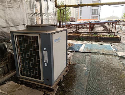 洛陽空氣能-牡丹廣場7天酒店熱水工程